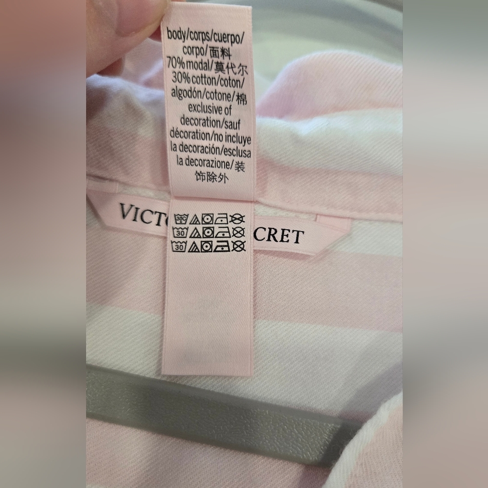 Victorias Secret Long Sleeve Cotton Striped Nightgown - Picture 4 of 4